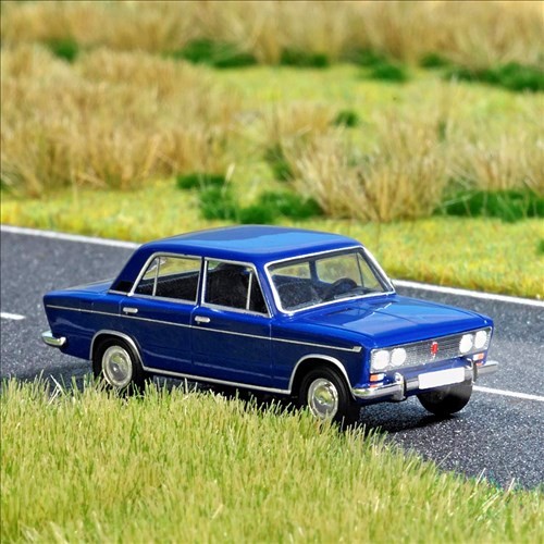 Busch 5660 lada 1500 - 1:87, h0