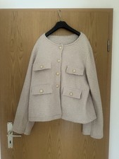 coole und trendige Jacke aus