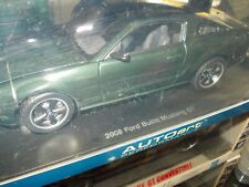 1:18 #" Mustang GT BULLITT 2008 "#grün  #OVP# AutoArt #73066