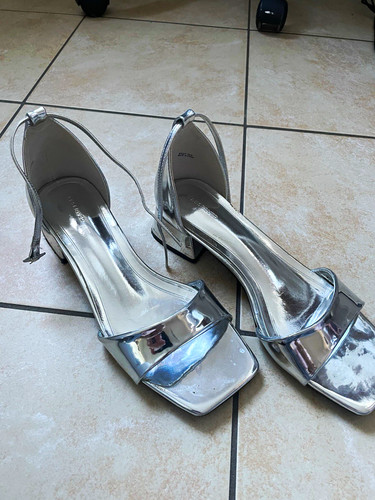 Reserved damen highheels - reserved,