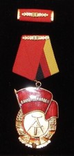 DDR Orden "Banner der Arbeit"