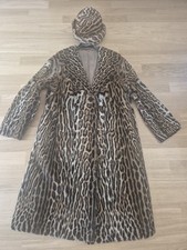 Exklusiver Ozelot Pelzmantel