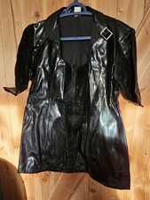 Latexkleid Außergewöhnlich