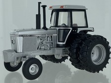 SONDERMODELL TRAKTOR JOHN