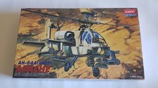 ACADEMY HELIKOPTER AH - 64A