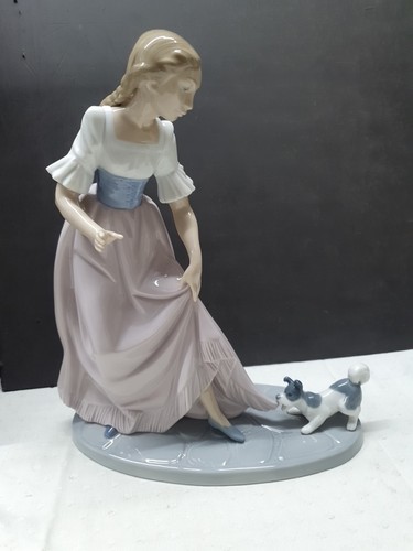 Lladro nao lets play - lladro,