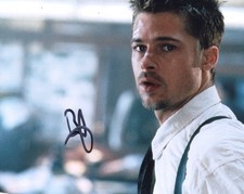 BRAD 9ITT SIGNED PHOTO (1) SEVEN