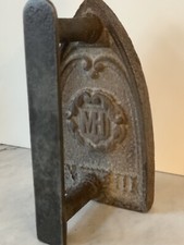 Antikes Bügeleisen Gusseisen