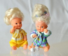 Spielzeug Puppen 2 Stück 10 cm Kunststoff bewegliche Arme Beine lange Haare