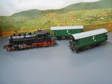 Ho lokomotiven, Trix Express , Dampflok 64 089 +2 personenwagen, analog