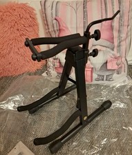 Steinbach Geigenständer mit