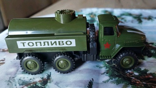 Russischer militär lkw - russischer, modell