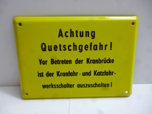 Achtung quetschgefahr - achtung,