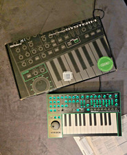 Roland SYSTEM-1 - sehr guter