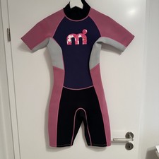 Mistral Damen Neoprenanzug kurz mit RV am Rücken SW/lila/Pink 2,5mm