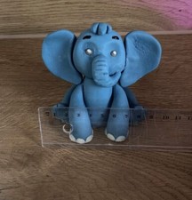 Fondant Elefant Tortendeko aus