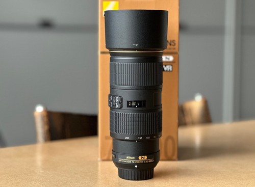 Nikon 200mm vr - f/4g, af-s