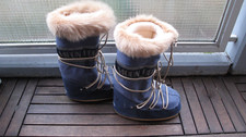 Vintage moon boot - moon,