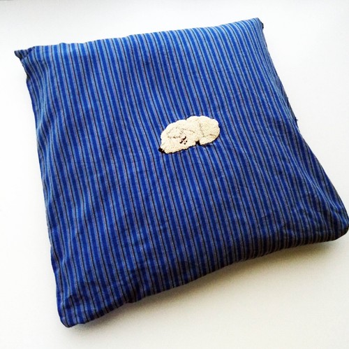 Kissen blau mit stickbild - kissen,