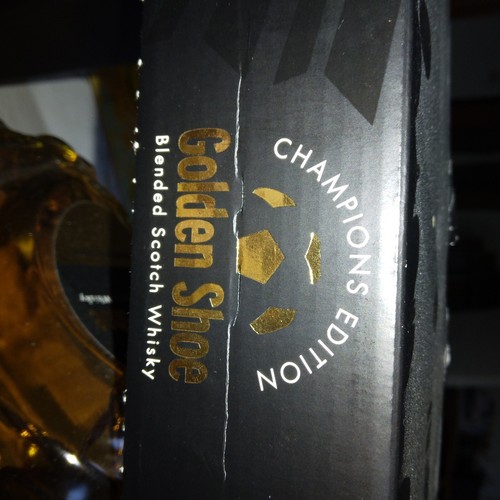 Whisky golden shoe blended - golden,