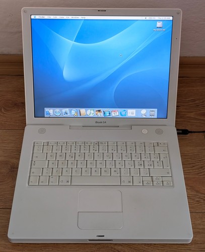 Apple ibook laptop 933 - apple,