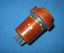 Vector 9-Pin Noval Compact