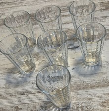 7 Trinkgläser  ca. 7cm