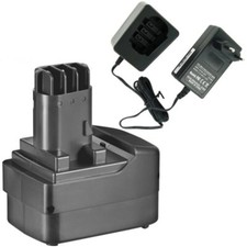 Akku und Ladegerät passend