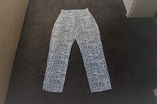 #Hose im Schlangendesign, Gr