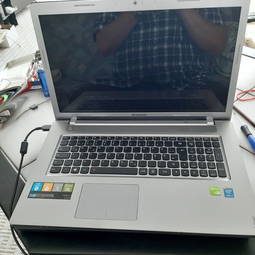 Lenovo ideapad z710 - 17,3",