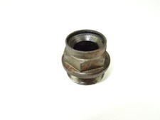 Buchse für Stossstange MWM AKD 112 Z Motor vom Fahr D180 H Traktor