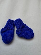 süße Puppensocken mini, blau, Puppenschuhe, Fuß 4,5cm gestrickt