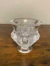 VTG LALIQUE Frosted Crystal