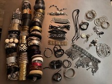 Modeschmuck Armband Armreif Brosche Ohrring Kette