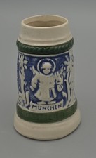 Kleiner Münchner Reliefkrug /