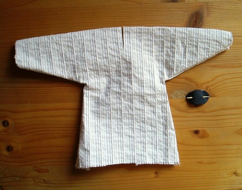 Kleid eine - f.,