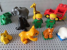 Lego Duplo Konvolut  Zoo Tiere Tierpfleger Jeep Giraffe Elefant Krokodil Löwe 11