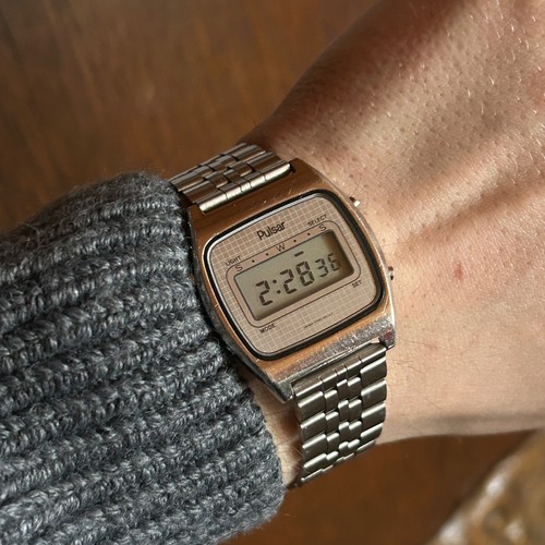 Vintage pulsar y750 5009 - pulsar, lcd