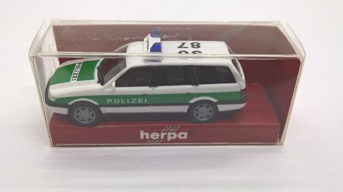 Herpa 043458 volkswagen passat - herpa,