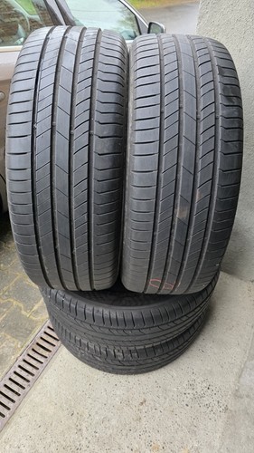 235 r19 105v - 4x,