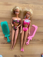 2x Barbie in Schwimm Mode