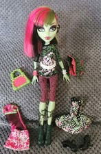 Monster High Venus McFlytrap I love Fashion I heart Fashion