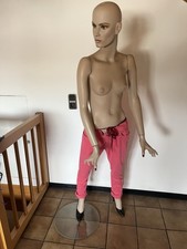 Mannequin Schaufensterpuppe