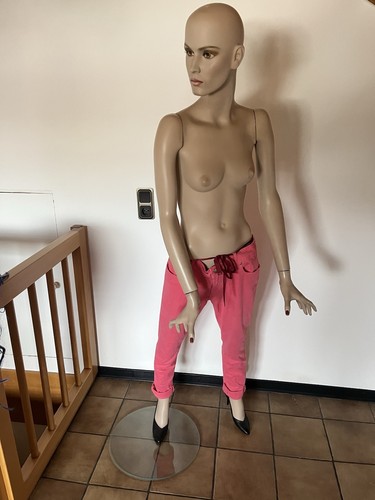 Mannequin schaufensterpuppe - mannequin,