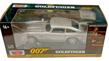 Motor Max 79857 1965 Aston Martin DB 5 James Bond 007 1:24