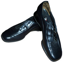 Tolle schwarze Damen-Lederschuhe Gr. 41 bzw. 7 der Marke SEMLER SELECT