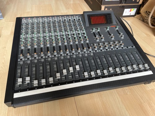 Fostex model 812 - model, 12:8:2