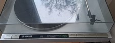 Yamaha Plattenspieler P-700