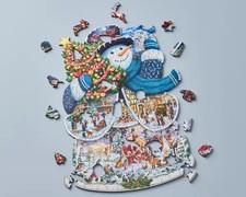 Wentworth Puzzle Snow Globe