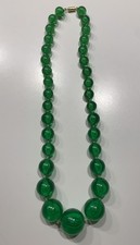 Vintage Halskette Modeschmuck Kette Plastik Perlen Kugeln grün transp. Schmuck 